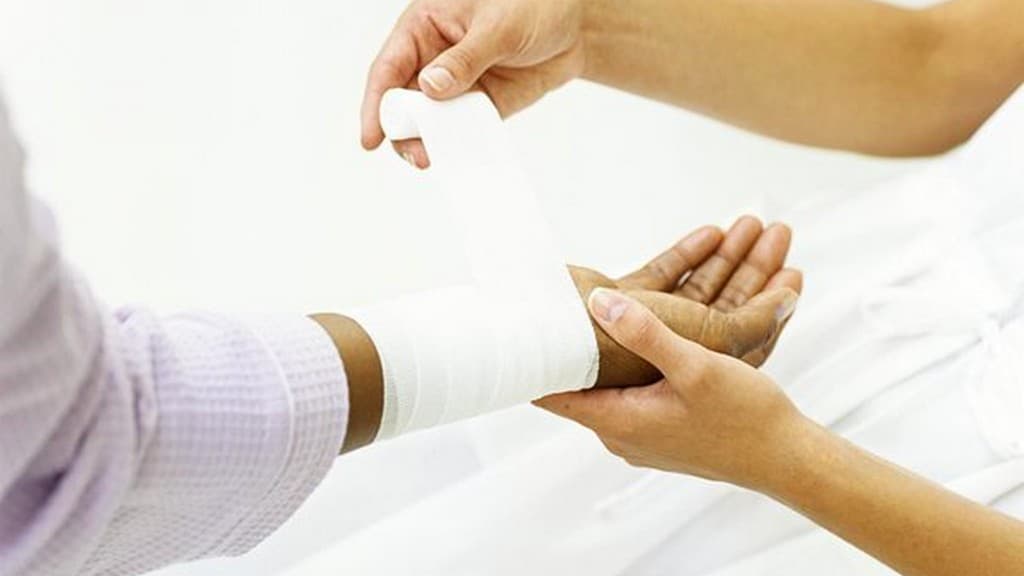 Yara baxımı (sarğı)